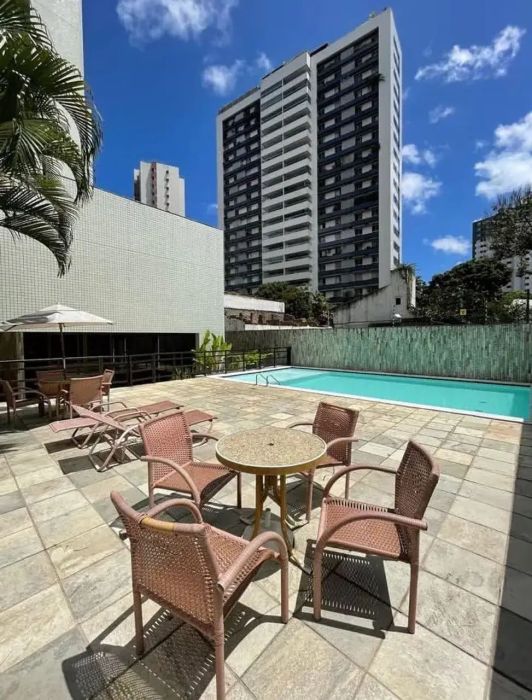 Apartamento - Venda - Casa Forte - Recife - PE